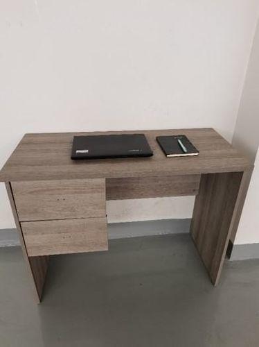 Vhive deals computer table