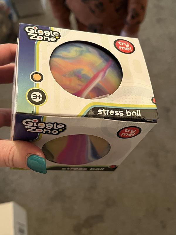 Giggle Zone Squeeze Ball Backpack Clip (Styles May Vary)