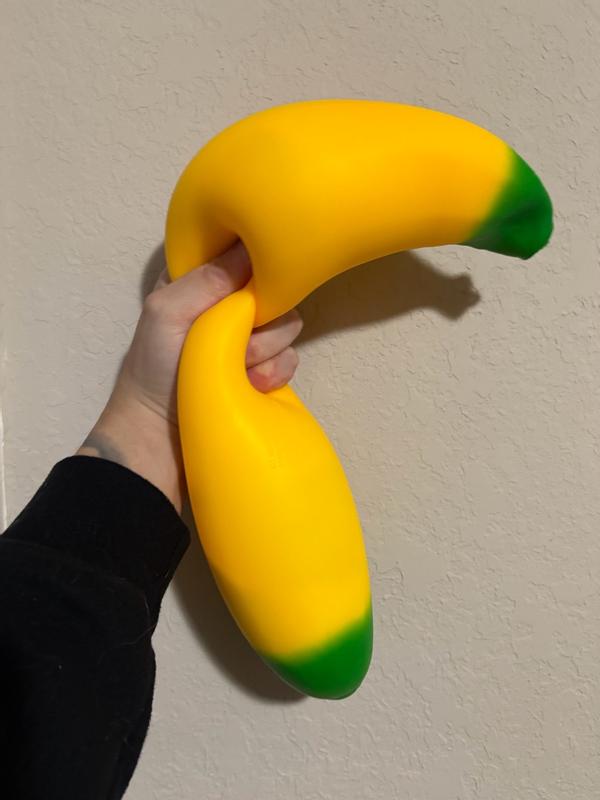 LAUGHY SNACKS SQUISHY BANANA | Meijer