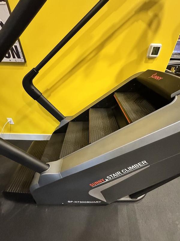 Customer carousel item 3.