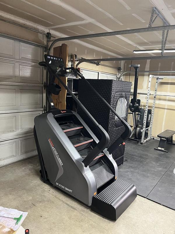 Customer carousel item 1.