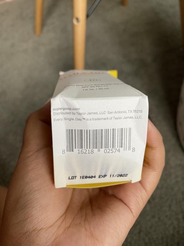 Customer photo for "It came broken"