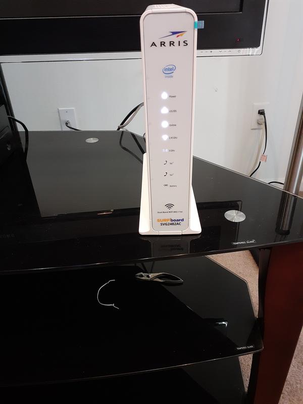 ARRIS SVG2482AC 1750 Mbps 4 2024 Port Voice Modem