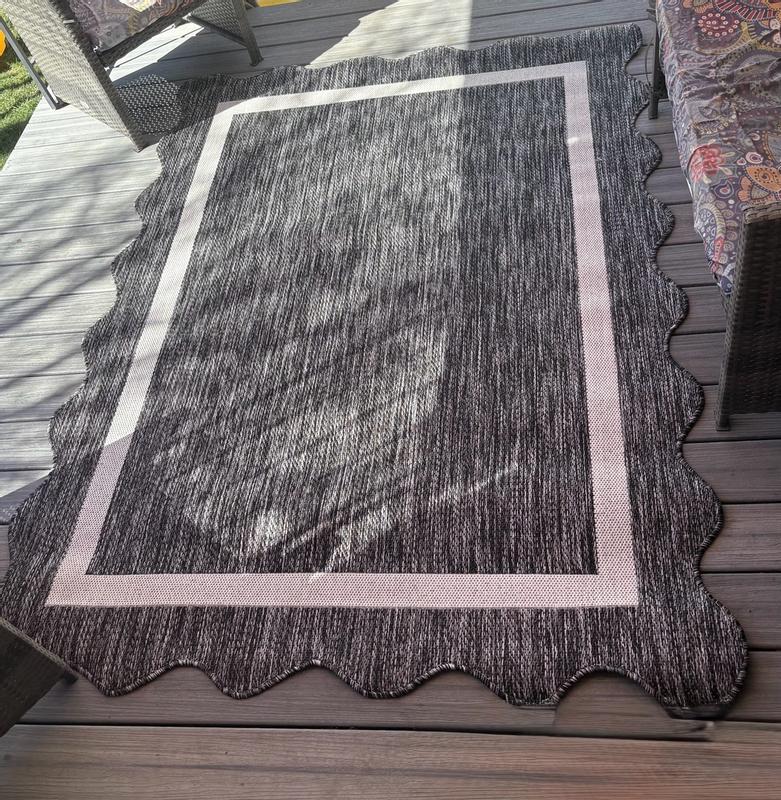 Livabliss Miami Beach 7-ft x 9-ft Flatweave Polypropylene Black/Cream ...