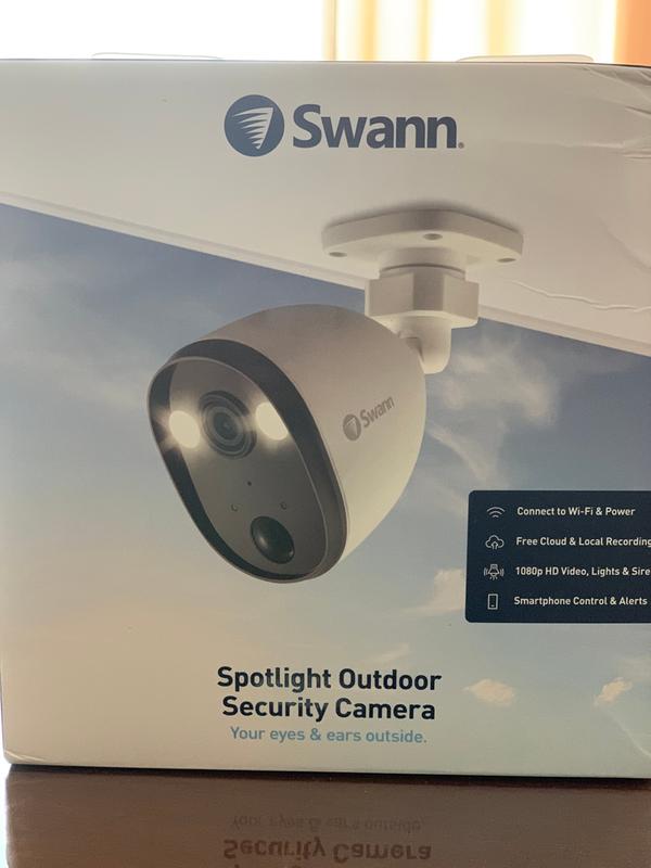 Outdoor security sale cameras and lights