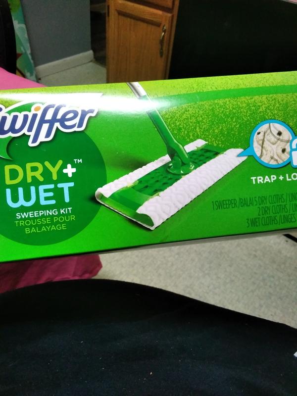 Swiffer Sweeper Dry + Wet Sweeping Kit (1 Sweeper, 14 Dry Cloths, 6 Wet  Cloths) - Sam's Club