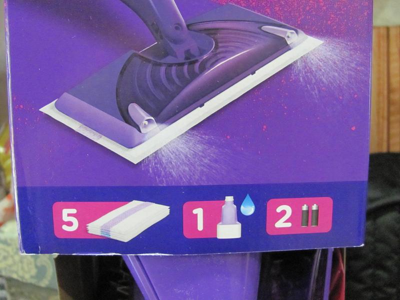 Swiffer WetJet Mop Starter Kit (1 Spray Mop, 5 Mopping Pads, 1 Floor  Cleaner Liquid Solution)