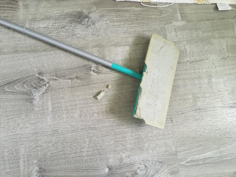 Crumbling rubber base