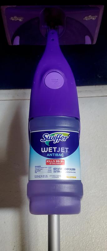 Swiffer WetJet Mr. Clean Clean Freak Lemon Zest Floor Cleaner 2 Refills  42.2 fl oz 2 ea