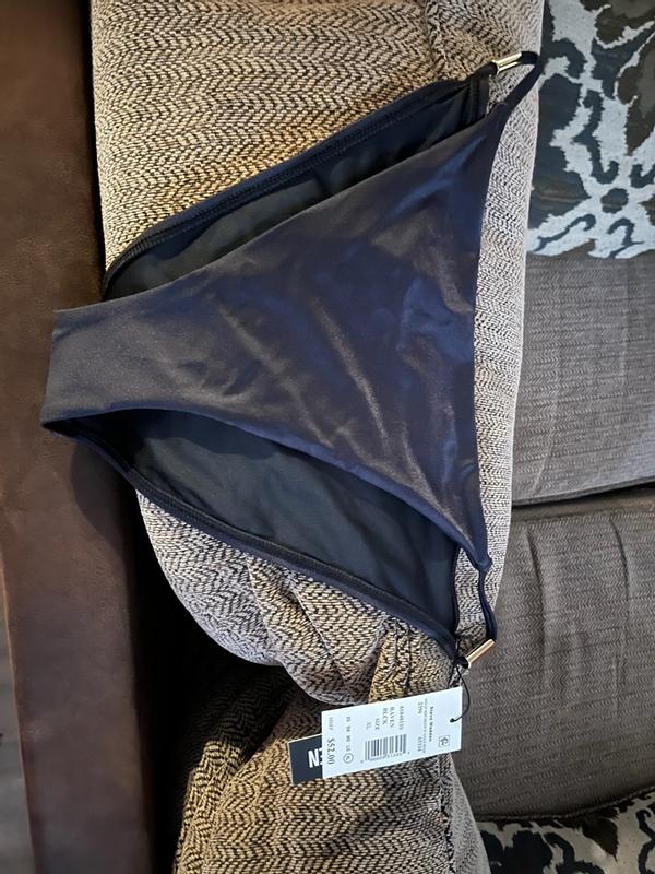 Review Thumbnail Image 0 377361090