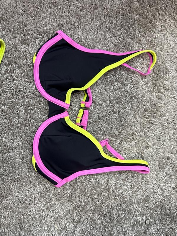 Review Thumbnail Image 1 382586304