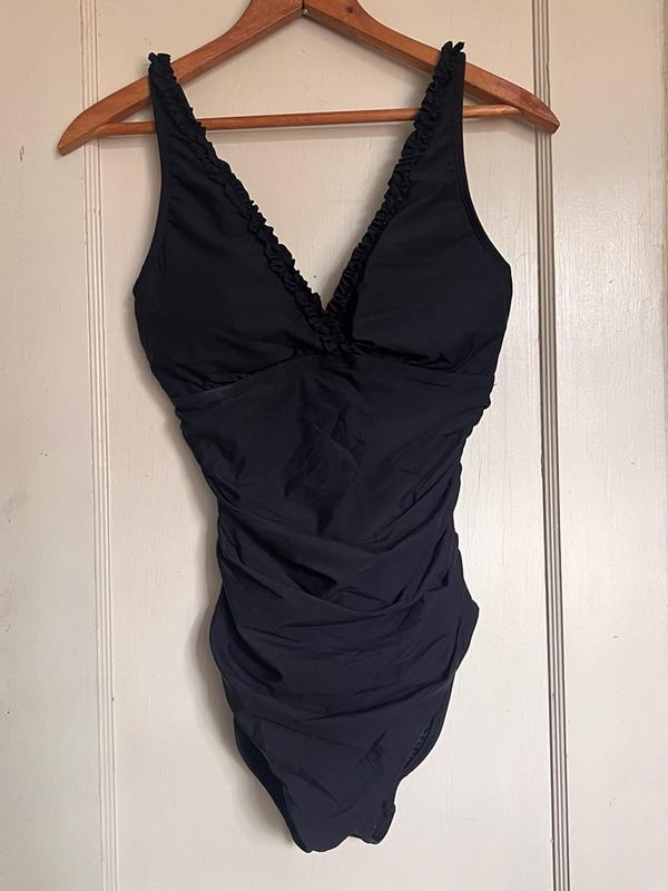 Review Thumbnail Image 0 385518317