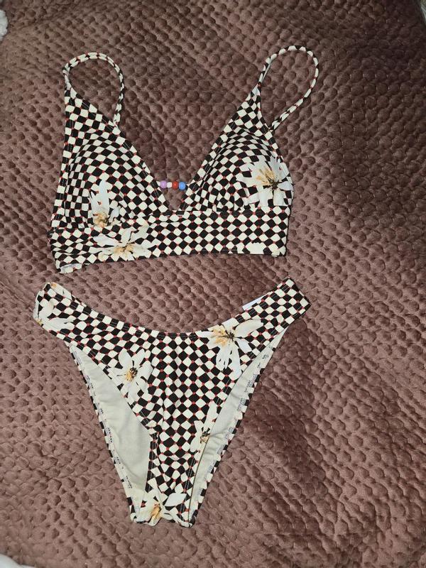 Review Thumbnail Image 0 384476519