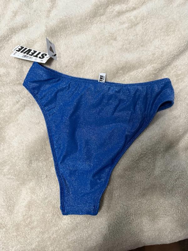 Review Thumbnail Image 0 382586986