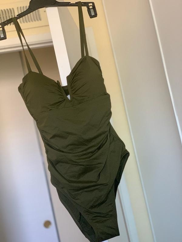 Customer photo for "Gives a nice body shape"