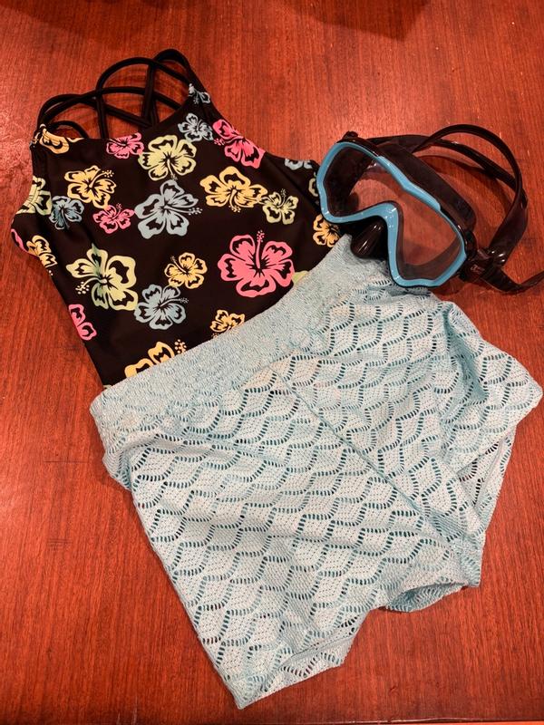 Customer photo for "Runs small, but super cute"