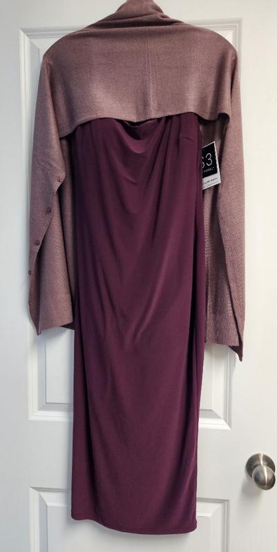 Review Thumbnail Image 3 381649599