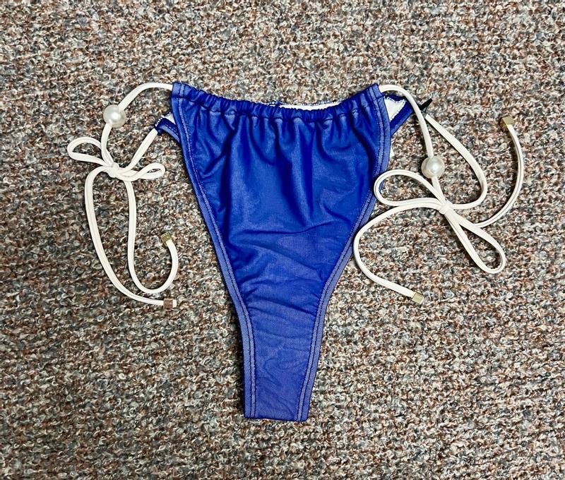 Review Thumbnail Image 0 373895064