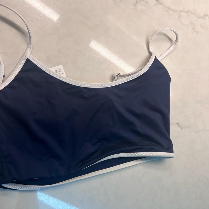 Review Thumbnail Image 1 348816226