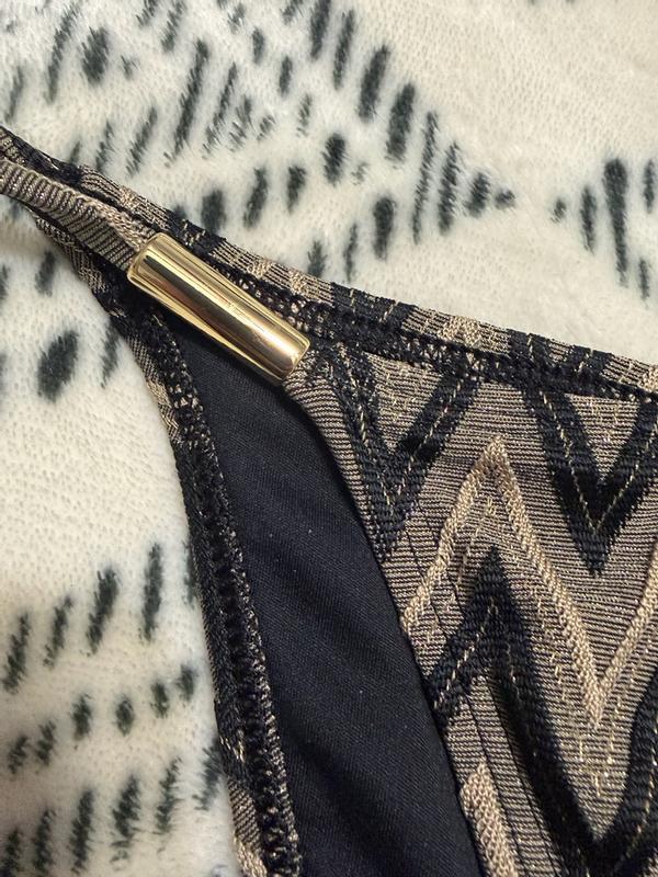 Review Thumbnail Image 2 381132318