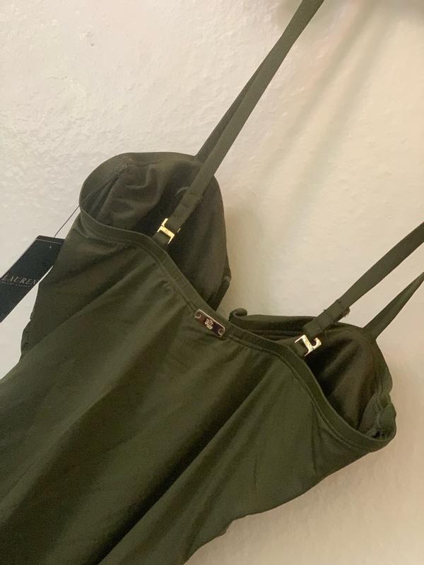 Customer photo for "Gives a nice body shape"