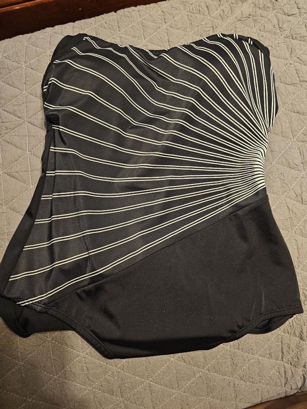 Review Thumbnail Image 1 384489381