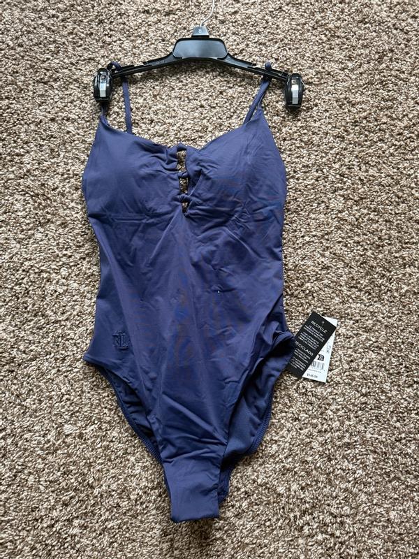 Review Thumbnail Image 0 384917470