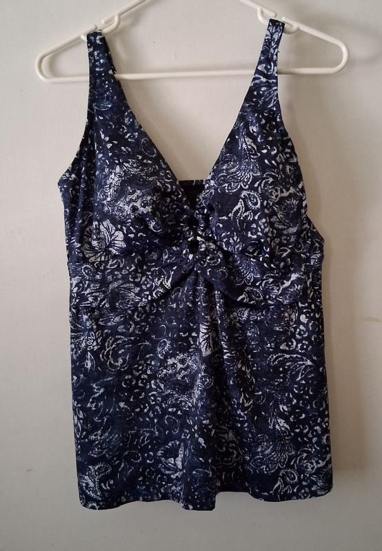 Review Thumbnail Image 0 348518720