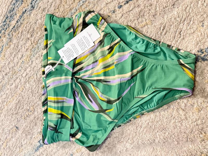 Review Thumbnail Image 0 380720904