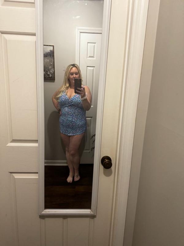 Customer carousel item 14.