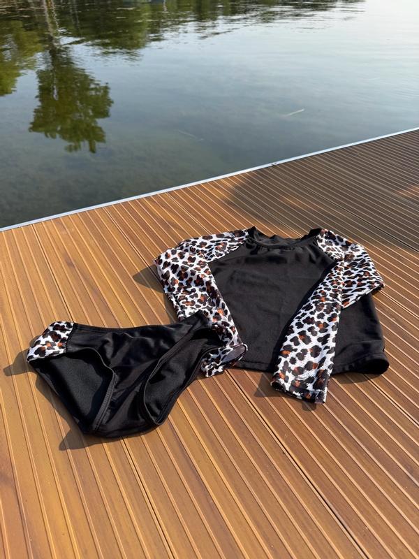 Customer photo for "Gorgeous suit"