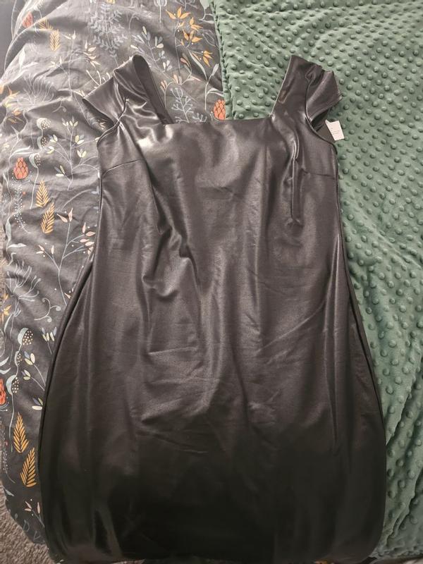 Review Thumbnail Image 1 369870124