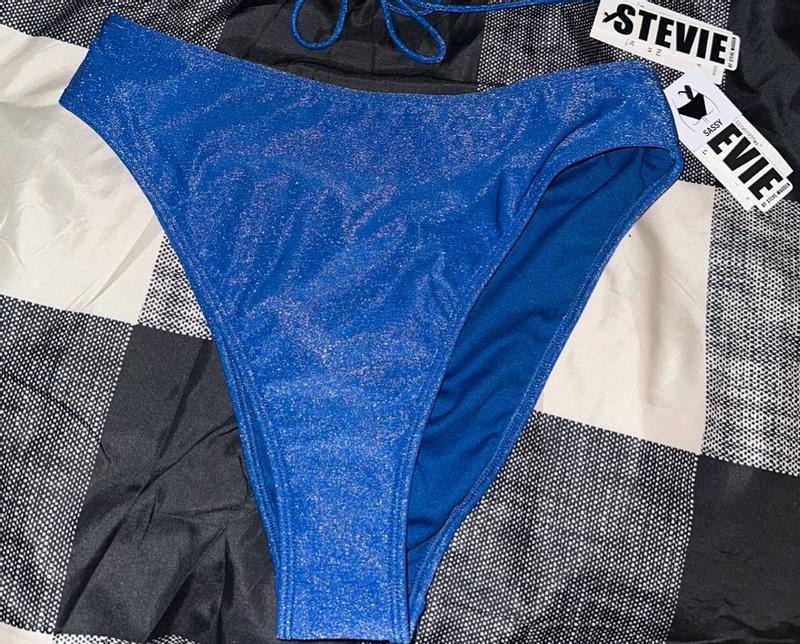 Review Thumbnail Image 1 383408510