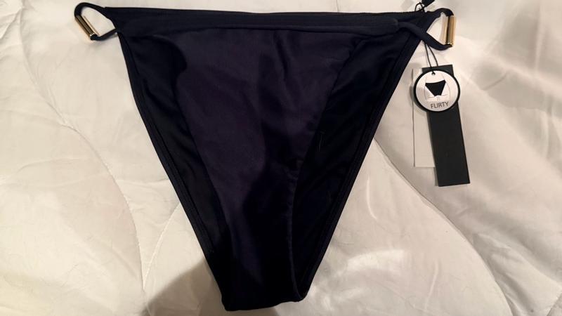 Review Thumbnail Image 0 379140616