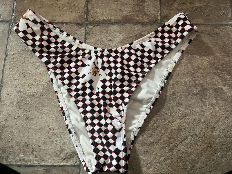 Review Thumbnail Image 0 381459537