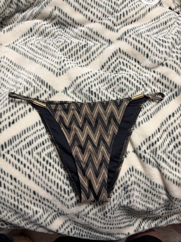 Review Thumbnail Image 1 381132318