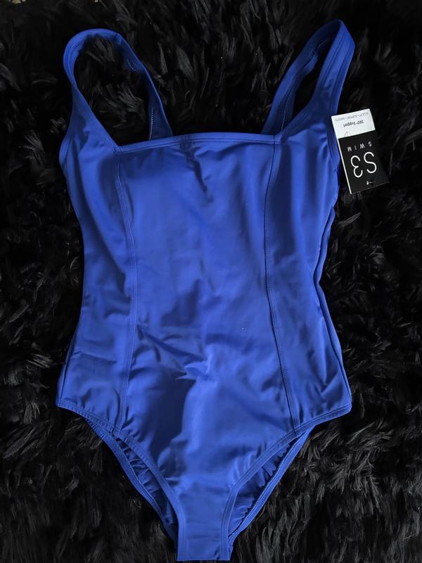 Review Thumbnail Image 0 383317218