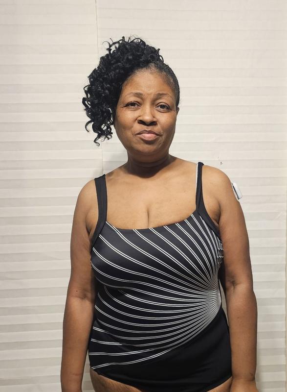 Review Thumbnail Image 0 384489381