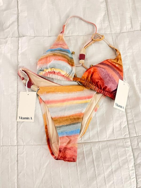 Review Thumbnail Image 0 384677339