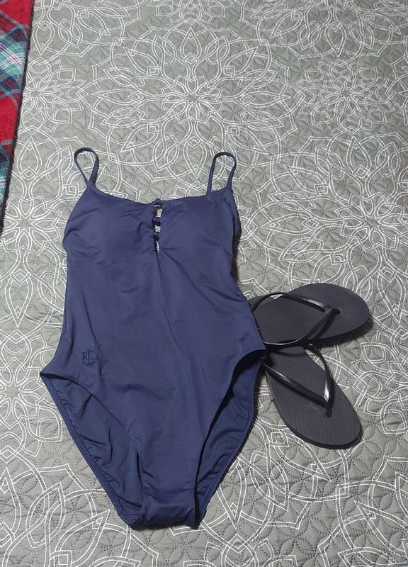 Review Thumbnail Image 0 385158857
