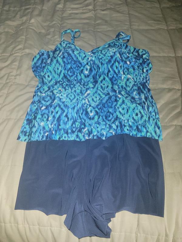 Customer photo for "Great swimsuit!"