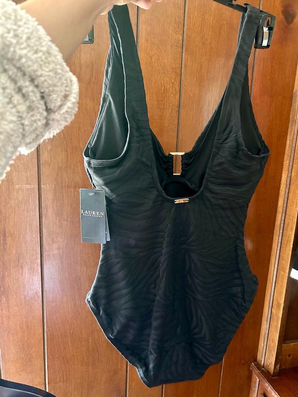 Customer carousel item 2.