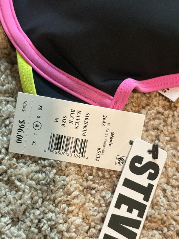 Review Thumbnail Image 1 382976489