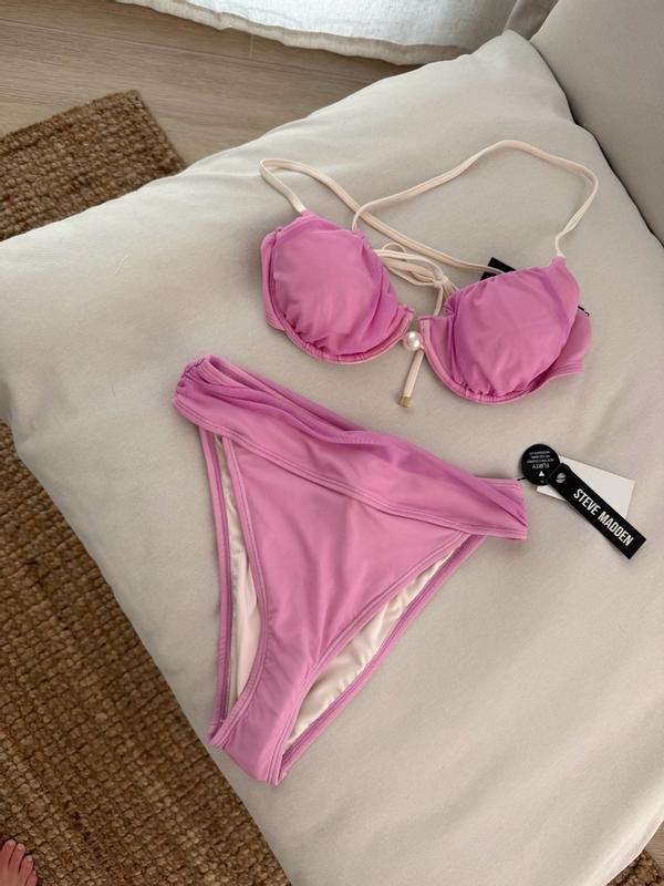 Review Thumbnail Image 0 384068383