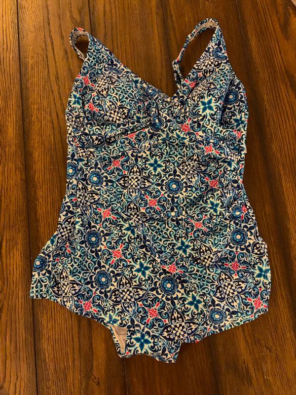 Customer carousel item 9.