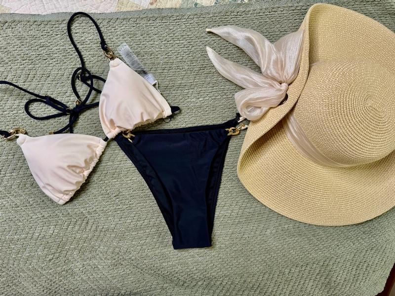 Review Thumbnail Image 0 384974336