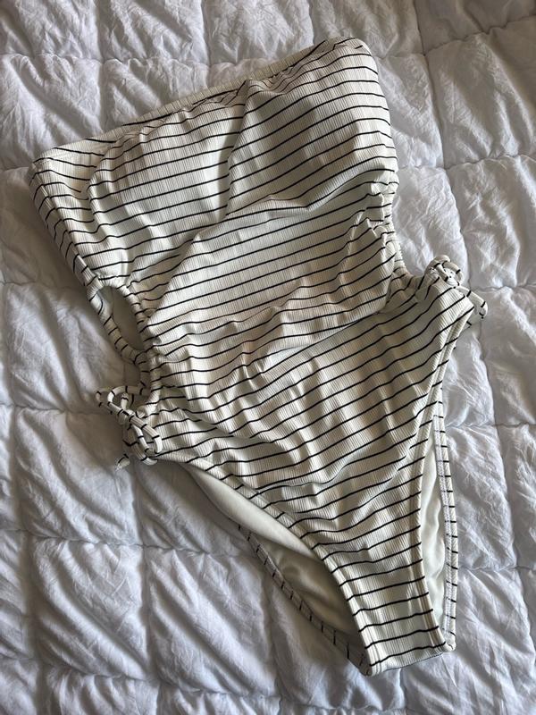 Review Thumbnail Image 0 381503610