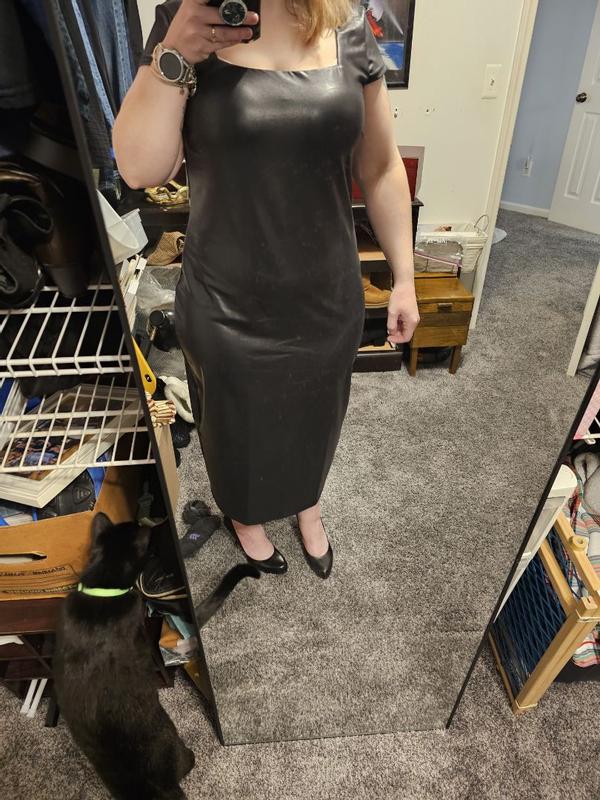 Review Thumbnail Image 3 369870124