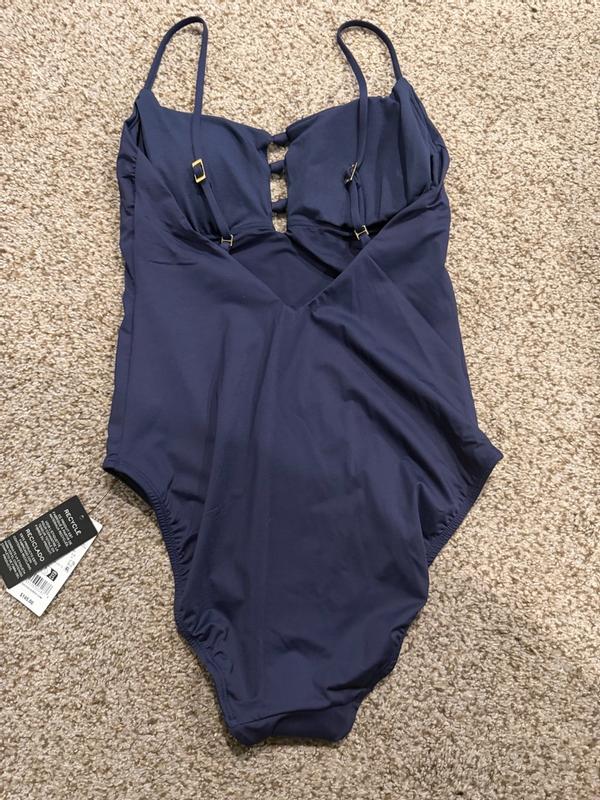 Review Thumbnail Image 1 388123302