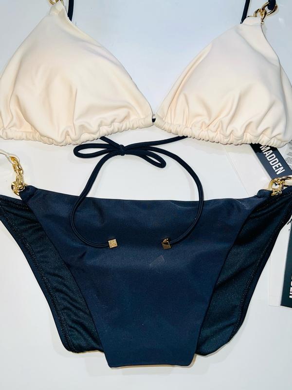 Review Thumbnail Image 1 383384950